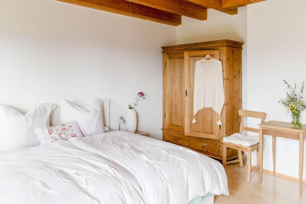 4-Zimmer-Ferienwohnung Waldbluemle Dobel Zewnętrze zdjęcie